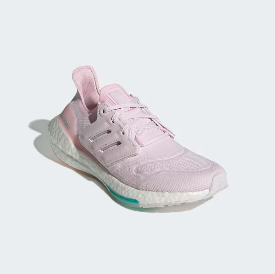 ADIDAS WOMEN'S ULTRABOOST 22 - SIZE 7 - ALMOST PINK / ALMOST PINK / ORANGE RUSH Like New