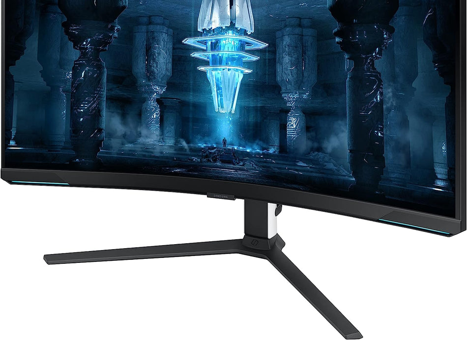 SAMSUNG 32" Odyssey UHD 240Hz 1000R Curved Gaming Monitor LS32BG852NNXGO Like New