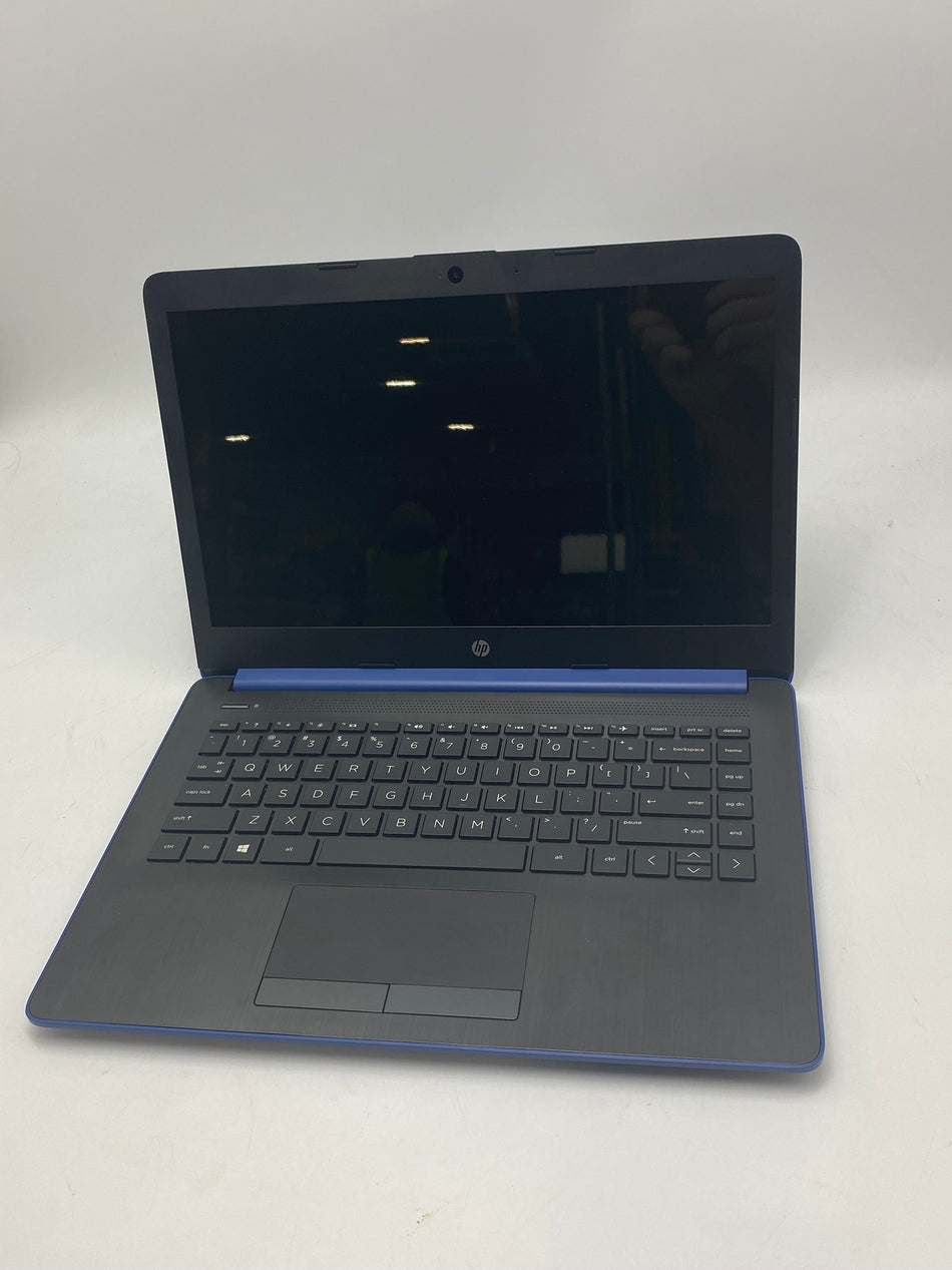 HP LAPTOP 14" 1366X768 AMD E2-9000E RADEON R2 4GB 32GB SSD - BLUE/BLACK Like New